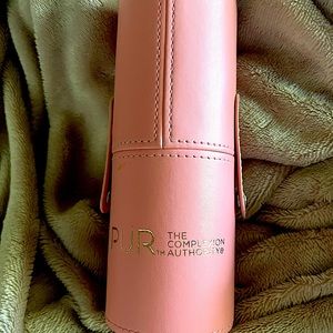 Pur Set of brushed and leather holder